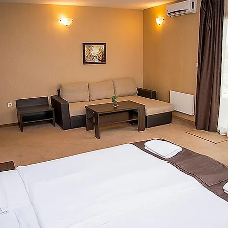Hotel семеен естило Dimitrovgrad (Haskovo)